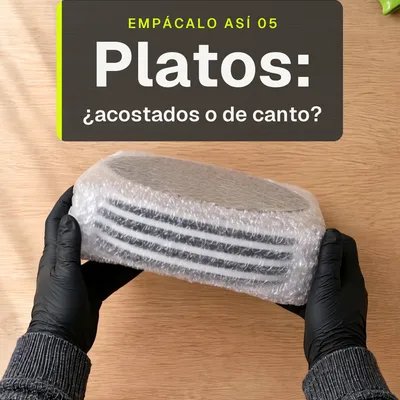 Reel de Instagram de Packwall: ¿Cómo empacar platos de cerámica para envío? Empácalo así 05. Se los debíamos: los platos.