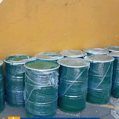 Tambo metálico de 170 litros, abierto, con tapa y arillo. 🛢️

Ideal para almace